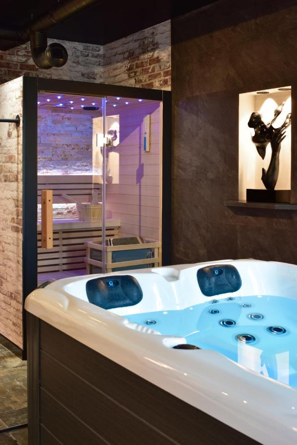 La Forge By Cv - Jacuzzi, Sauna, Plat Repas Et Petit Dejeuner Eppe-Sauvage Luaran gambar